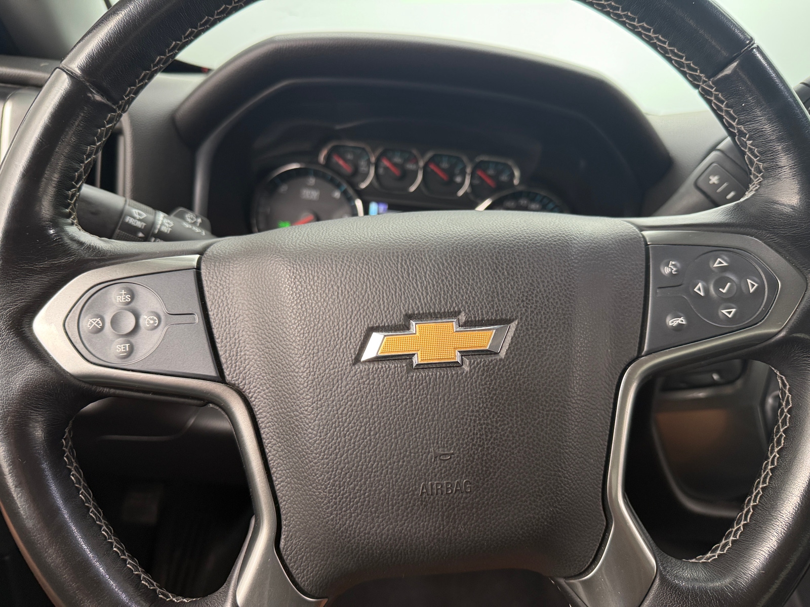 Thumbnail: 2019 Chevrolet Silverado 1500 - 5