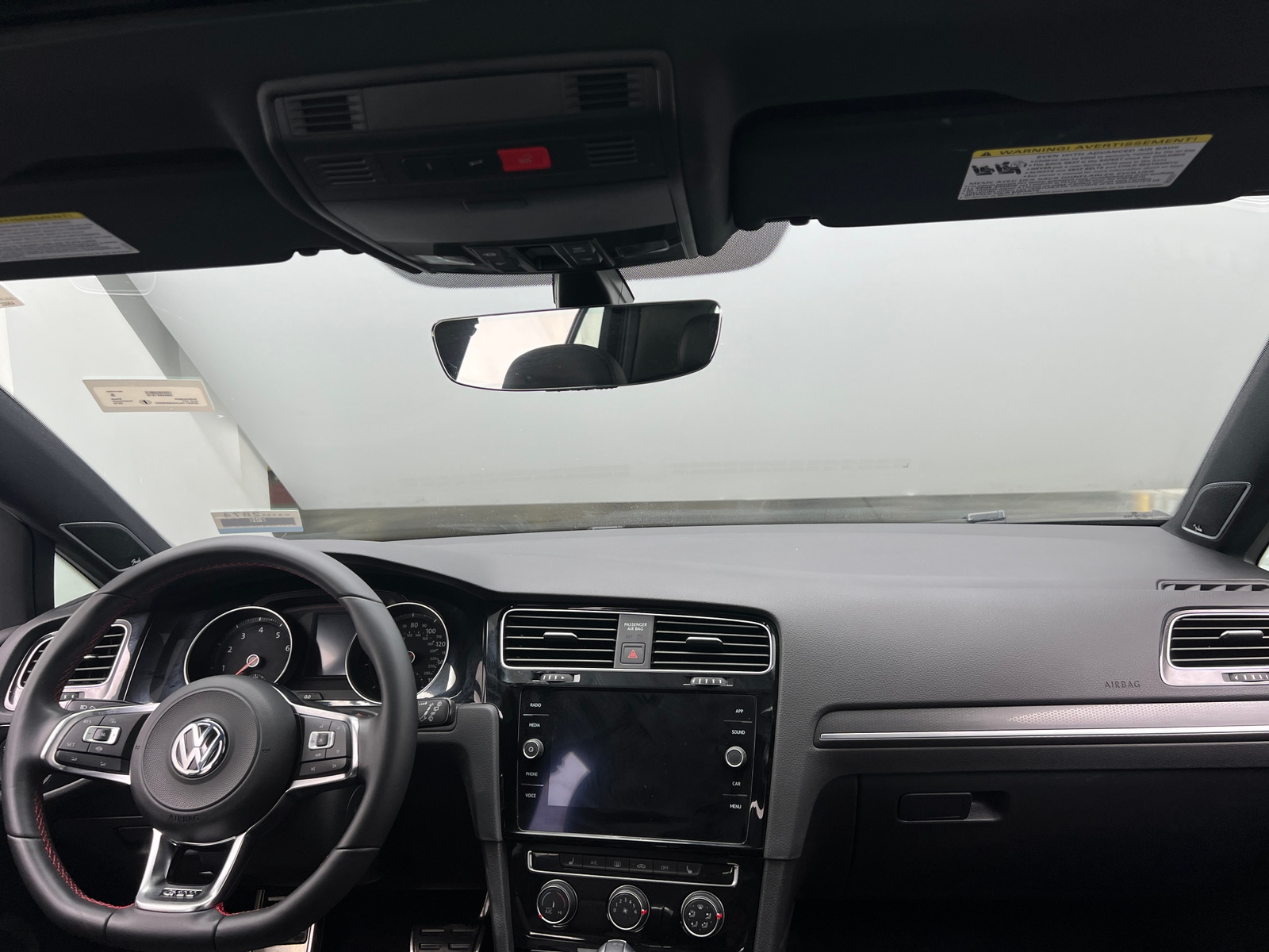 Thumbnail: 2019 Volkswagen Golf - 2
