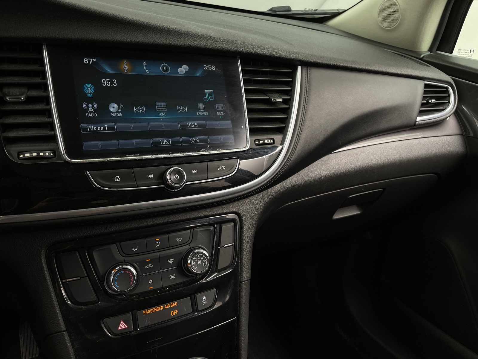 Thumbnail: 2020 Buick Encore - 4