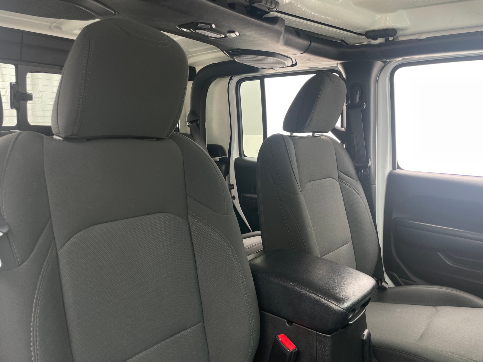 Thumbnail: 2021 Jeep Gladiator - 2