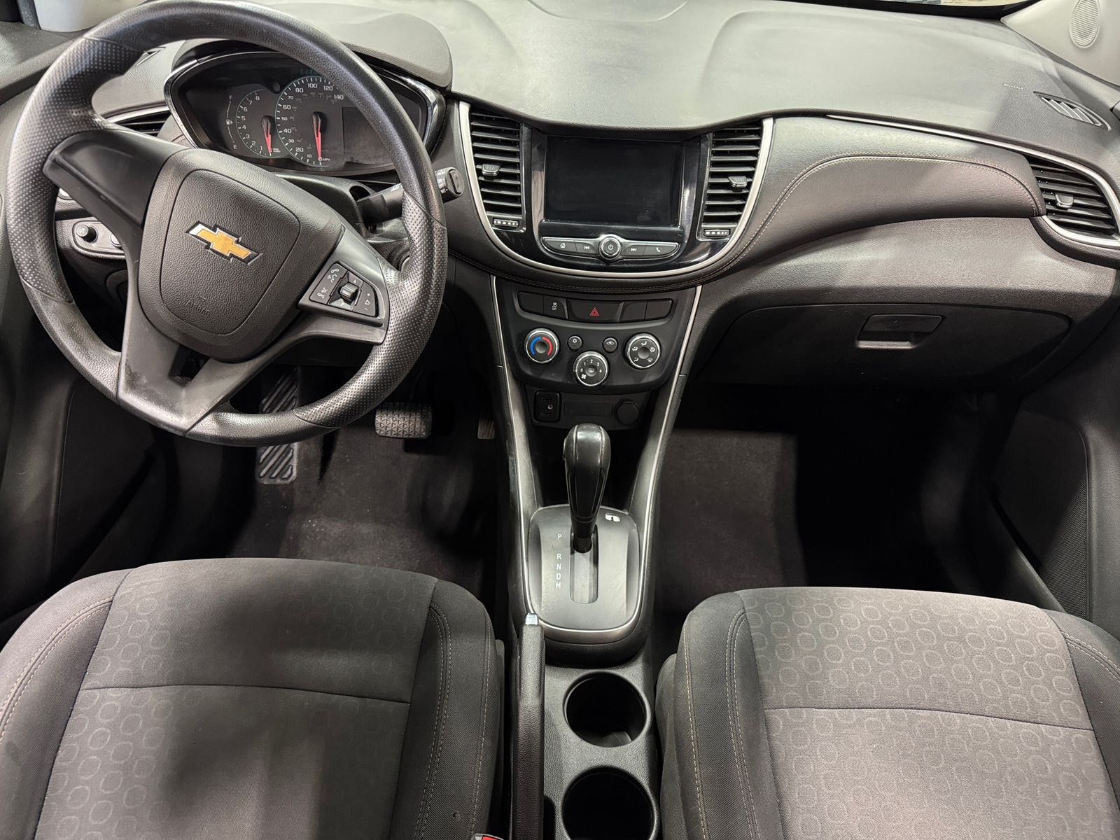 Thumbnail: 2019 Chevrolet Trax - 3