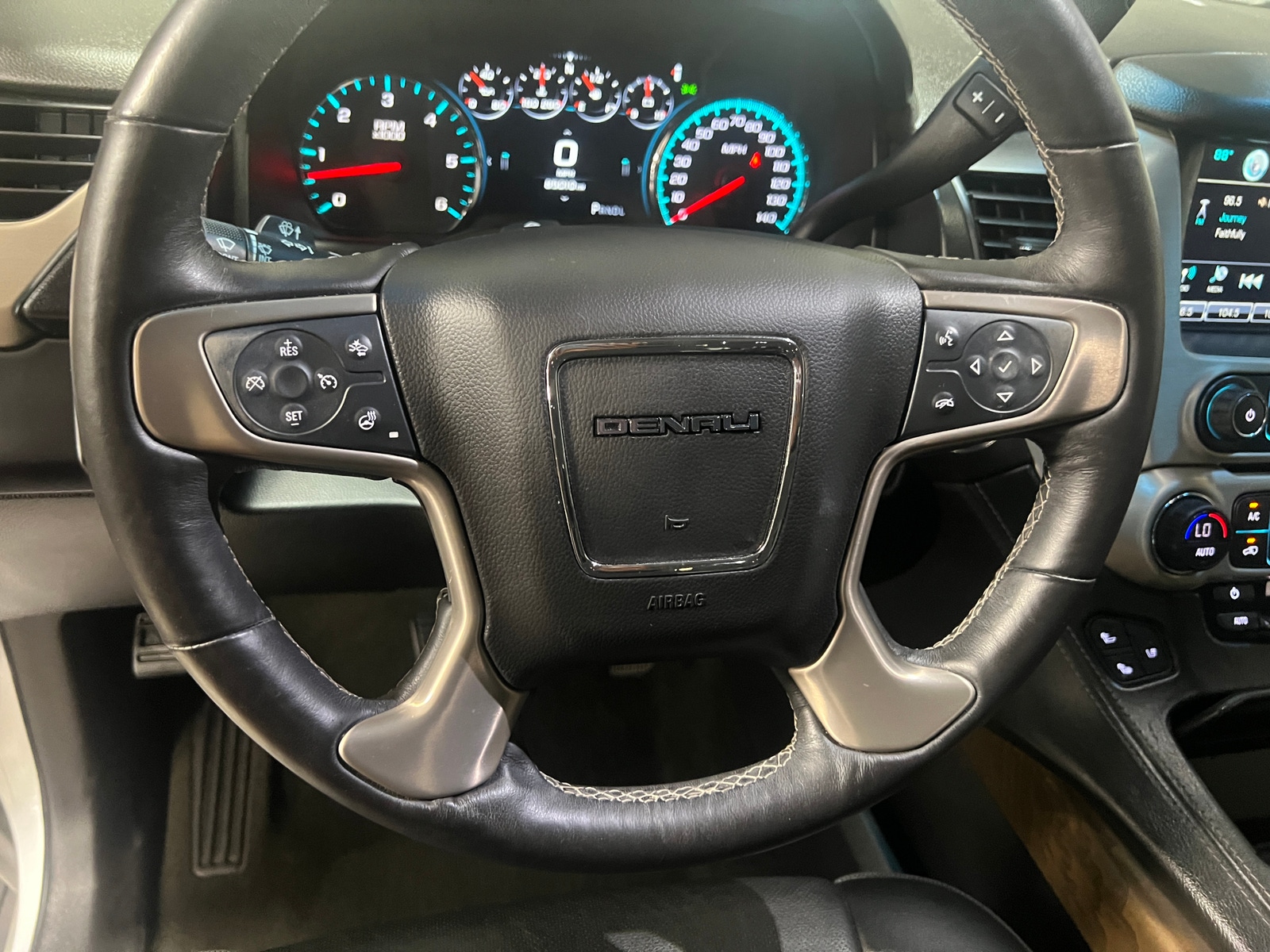 Thumbnail: 2018 GMC Yukon - 4
