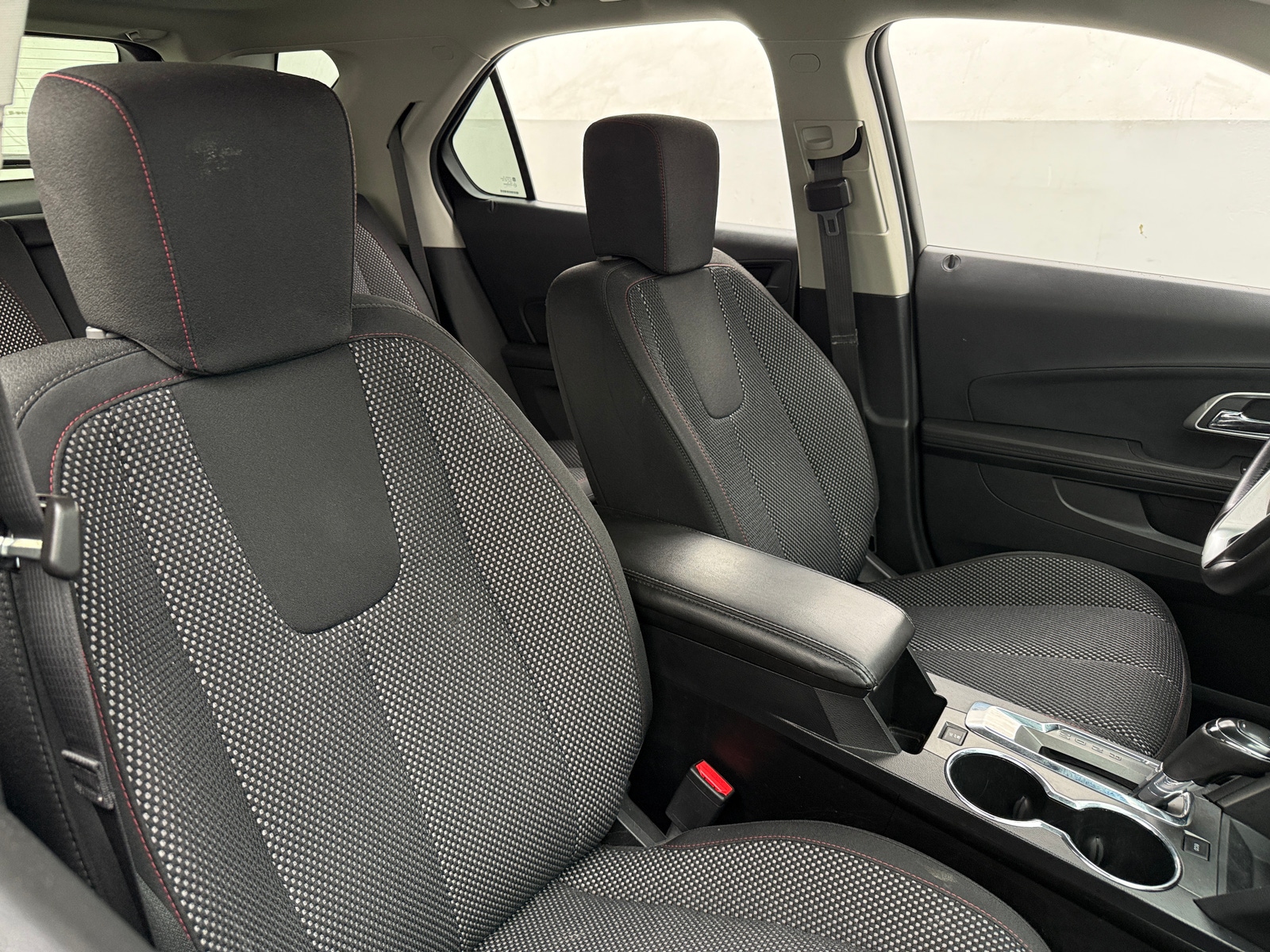 Thumbnail: 2017 Chevrolet Equinox - 2