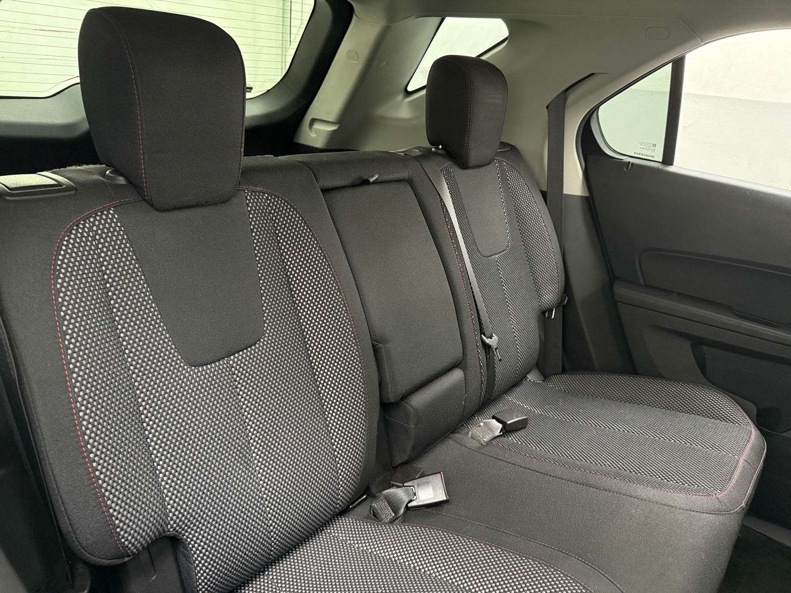 Thumbnail: 2017 Chevrolet Equinox - 6