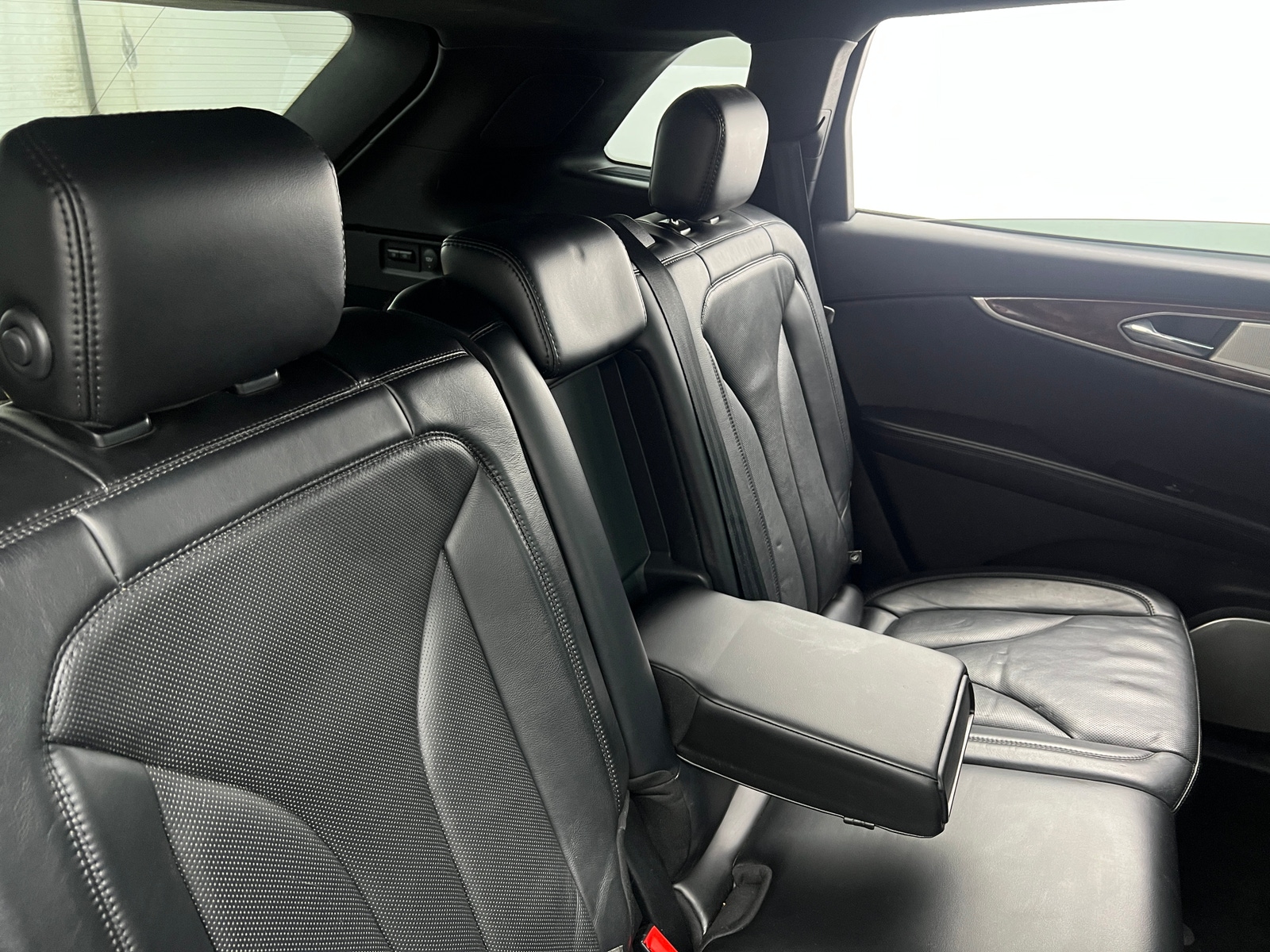 Thumbnail: 2016 Lincoln MKX - 5