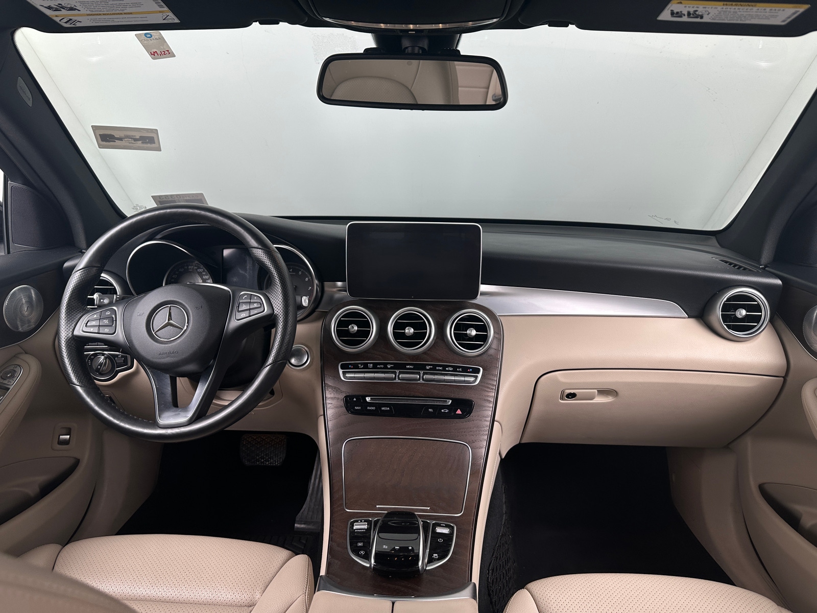 Thumbnail: 2018 Mercedes-Benz GLC - 2