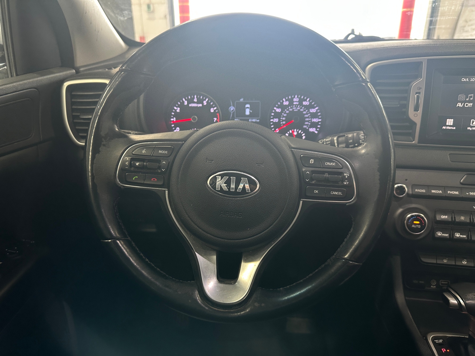 Thumbnail: 2017 Kia Sportage - 4