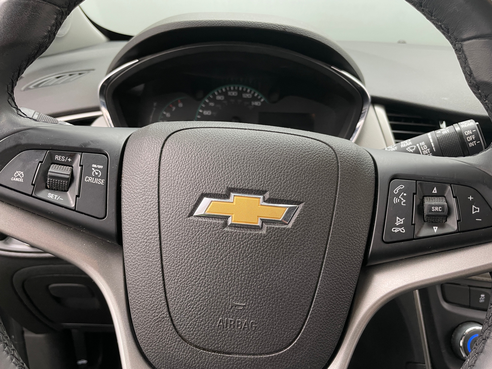 Thumbnail: 2020 Chevrolet Trax - 5