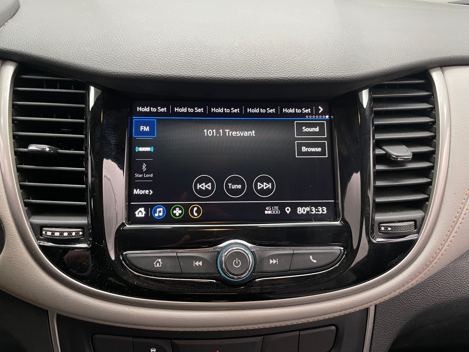 Thumbnail: 2020 Chevrolet Trax - 4