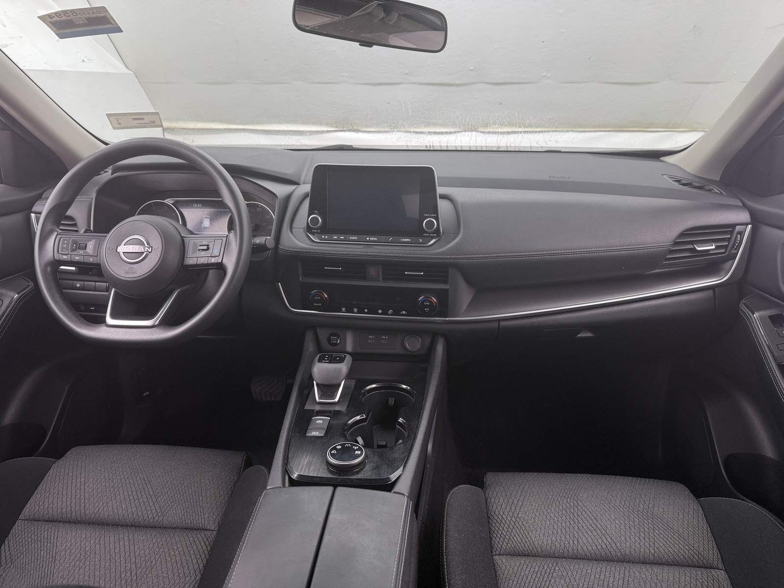Thumbnail: 2024 Nissan Rogue - 3