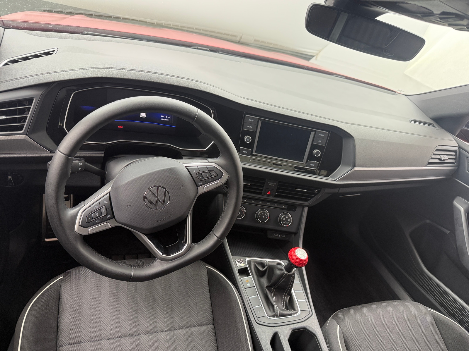 Thumbnail: 2024 Volkswagen Jetta - 3