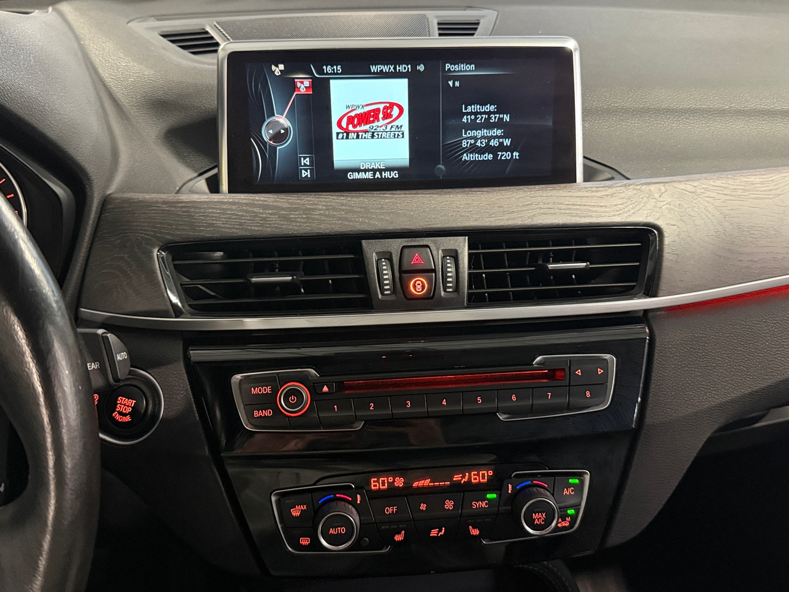 Thumbnail: 2017 BMW X1 - 3