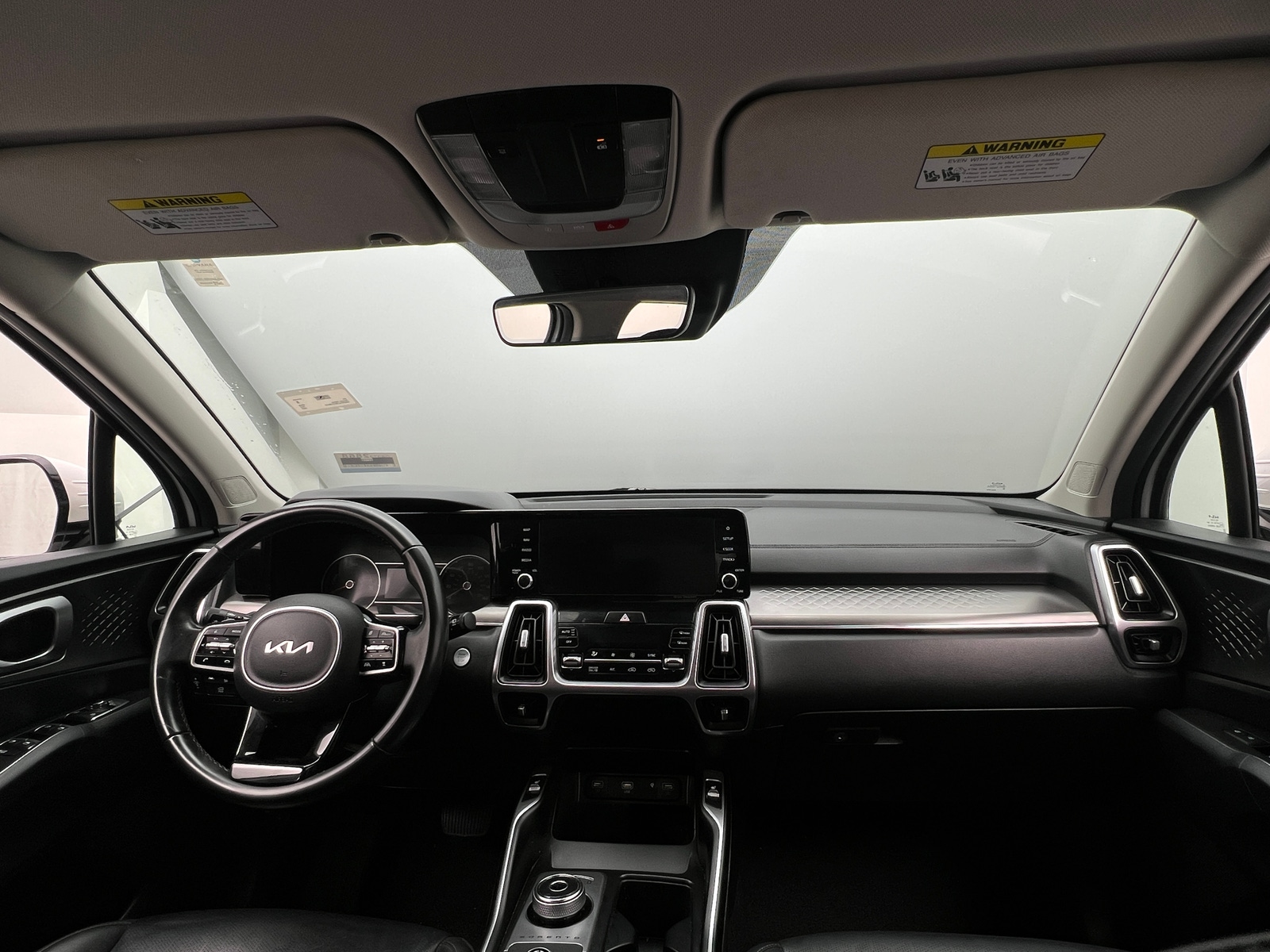 Thumbnail: 2023 Kia Sorento - 2