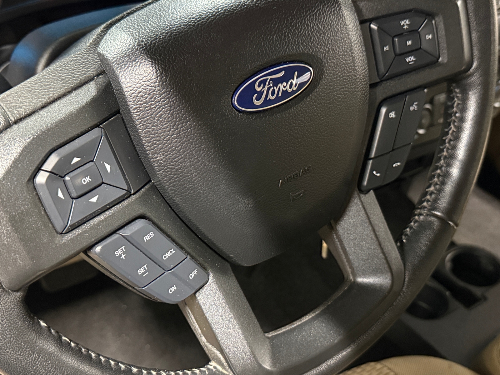 Thumbnail: 2020 Ford Econoline - 5
