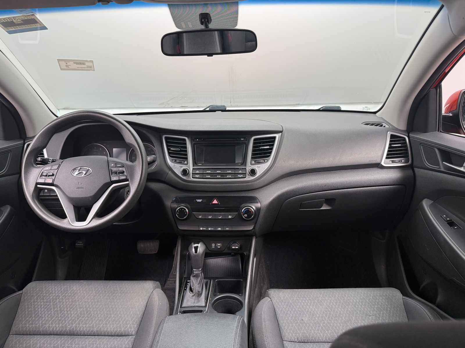 Thumbnail: 2017 Hyundai Tucson - 3