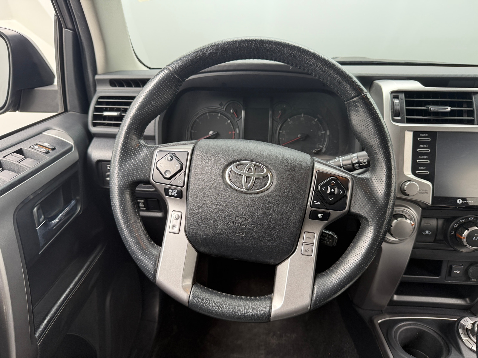 Thumbnail: 2020 Toyota 4Runner - 5