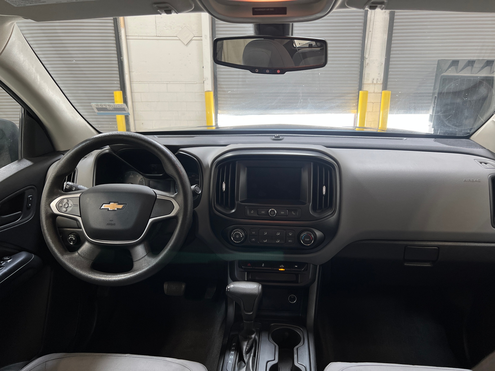 Thumbnail: 2020 Chevrolet Colorado - 3