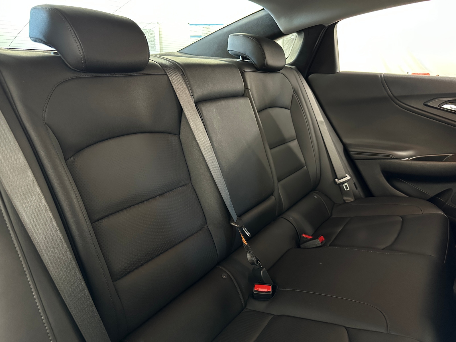 Thumbnail: 2023 Chevrolet Malibu - 5