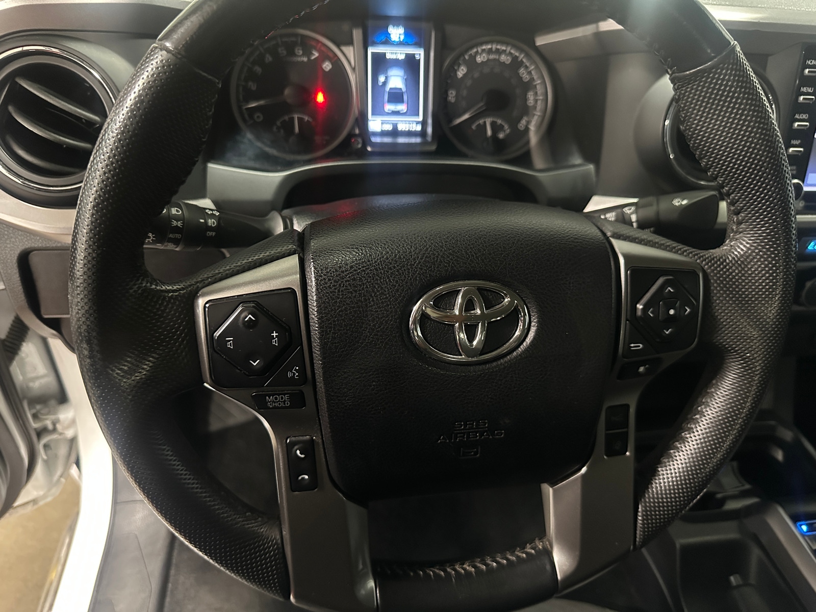 Thumbnail: 2022 Toyota Tacoma - 5