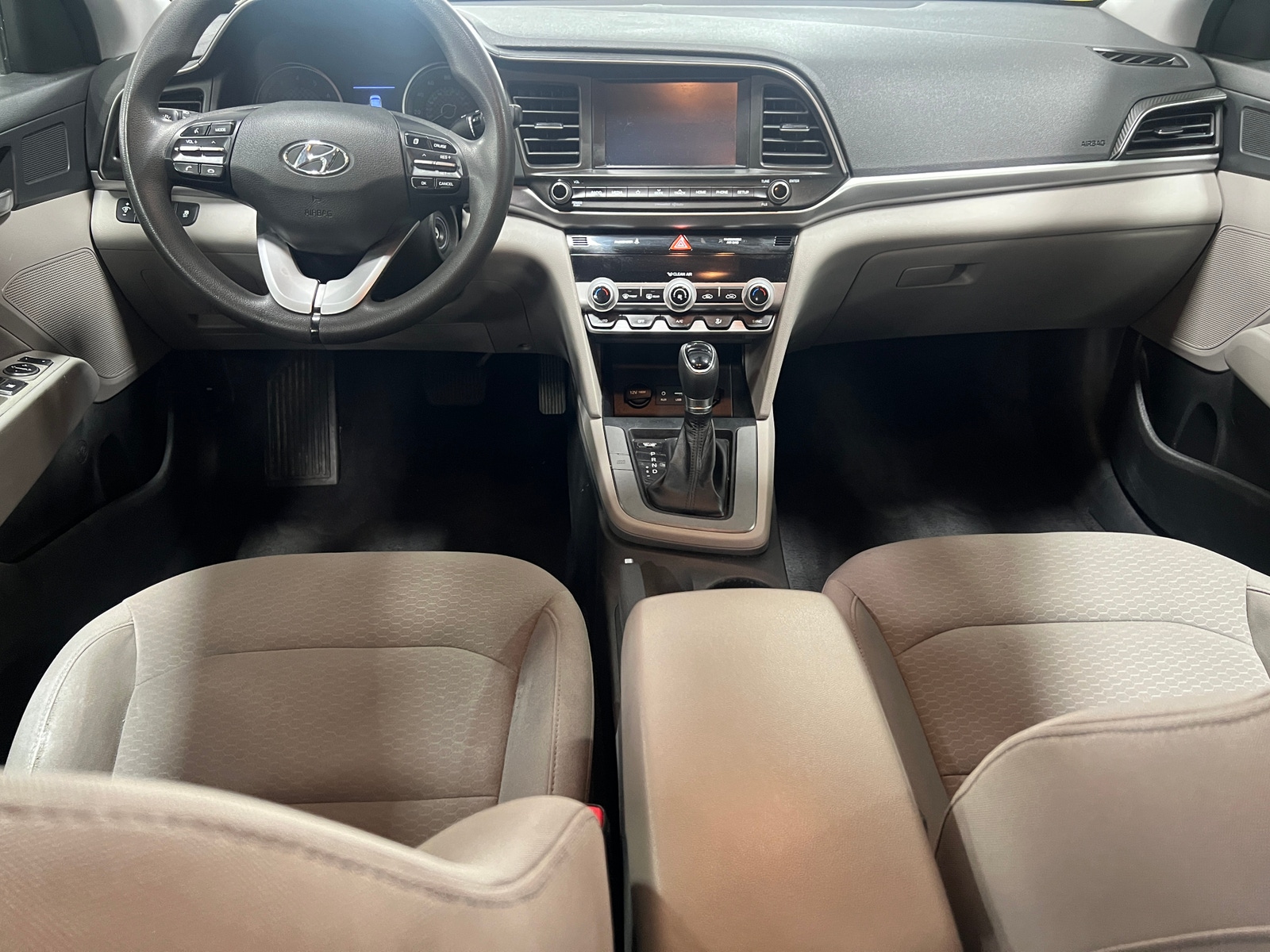 Thumbnail: 2020 Hyundai Elantra - 3