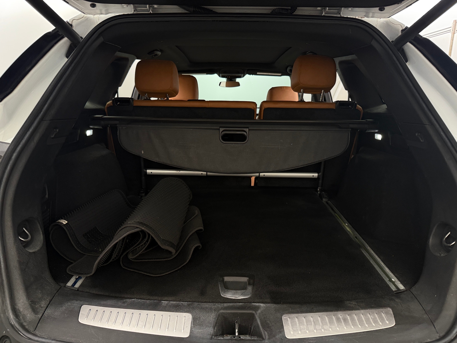 Thumbnail: 2023 Cadillac XT5 - 6