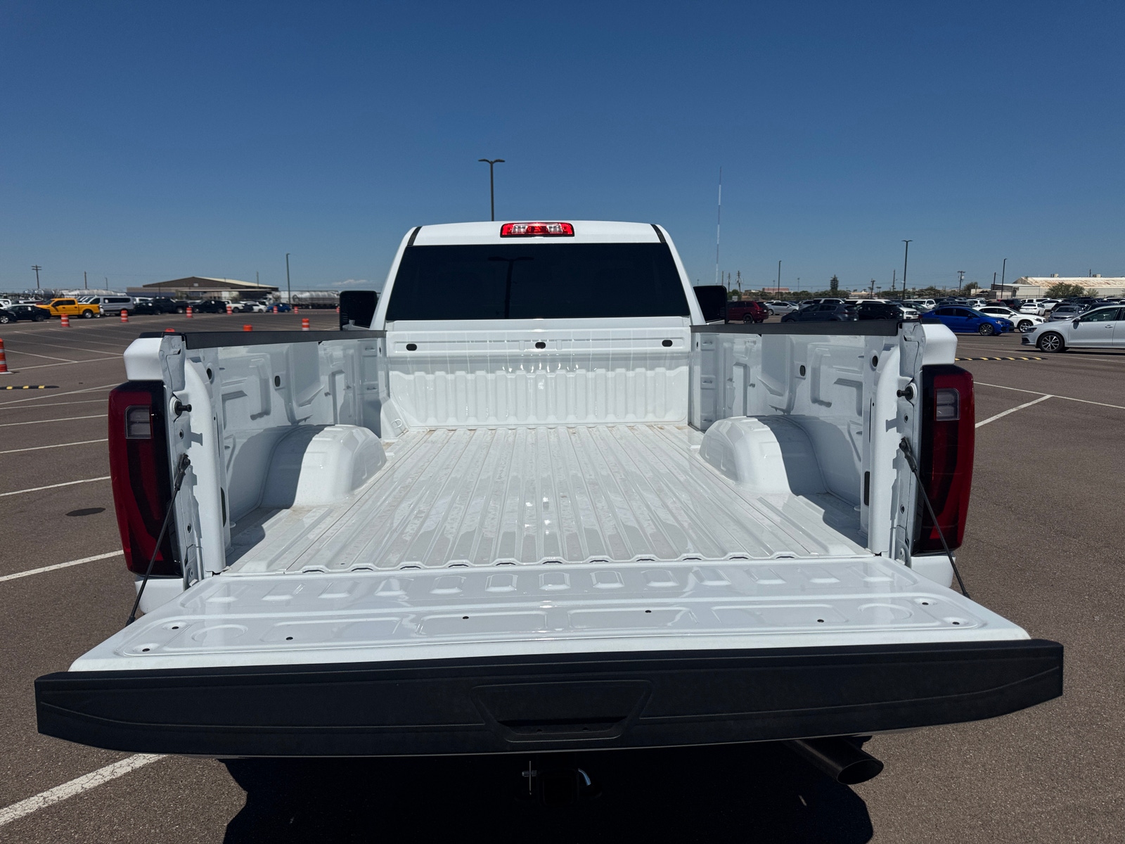 Thumbnail: 2024 GMC Sierra 3500 - 5