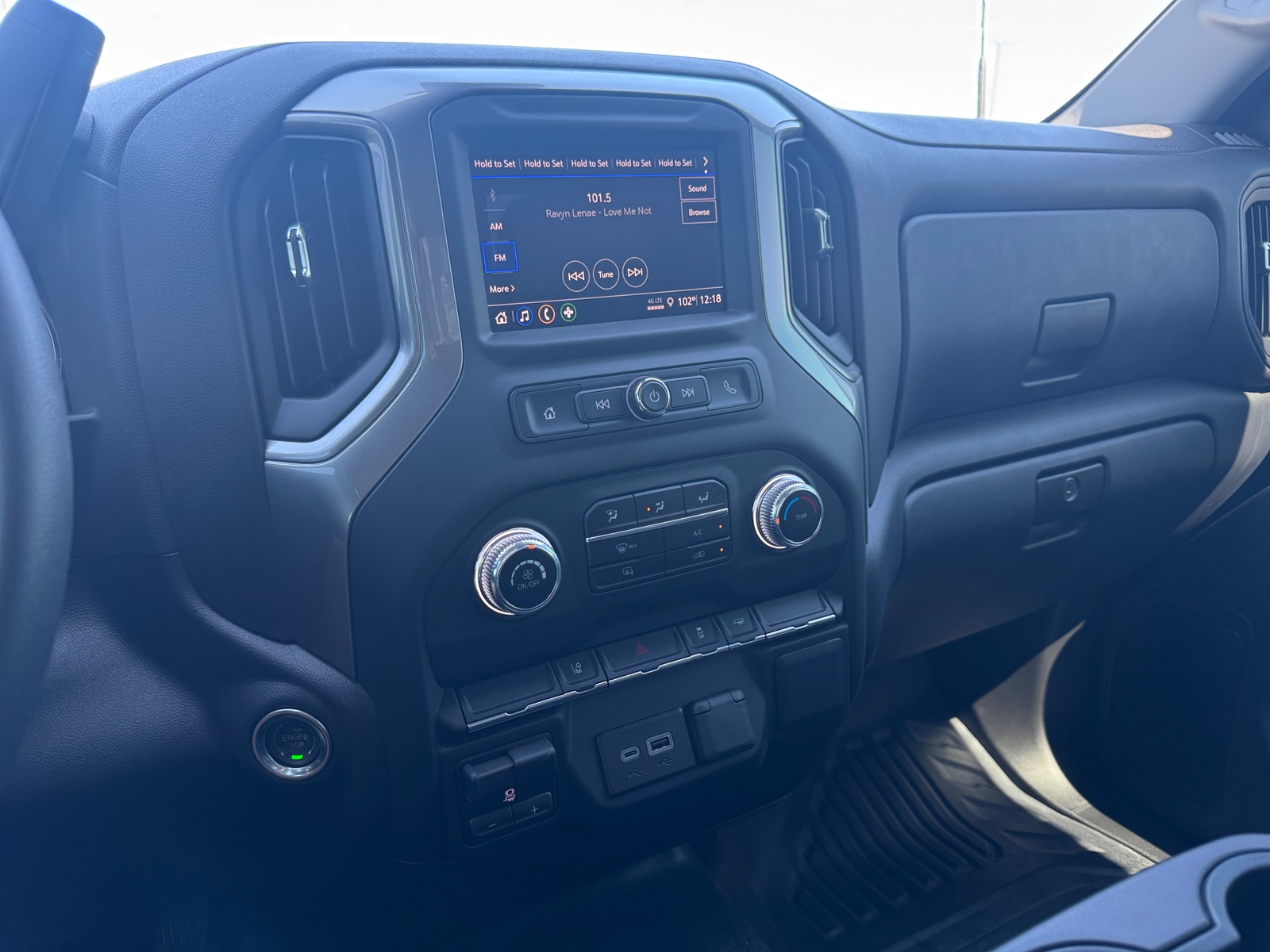 Thumbnail: 2024 GMC Sierra 3500 - 3