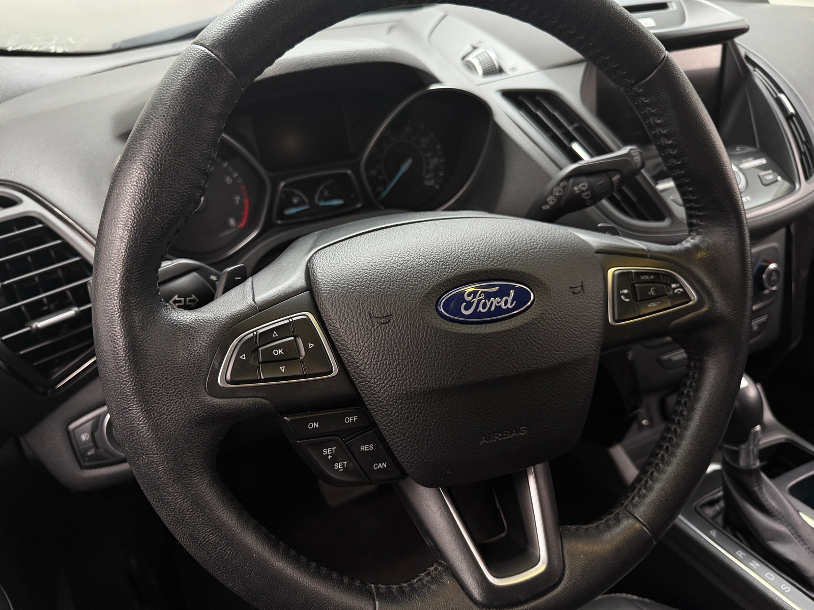 Thumbnail: 2017 Ford Escape - 4
