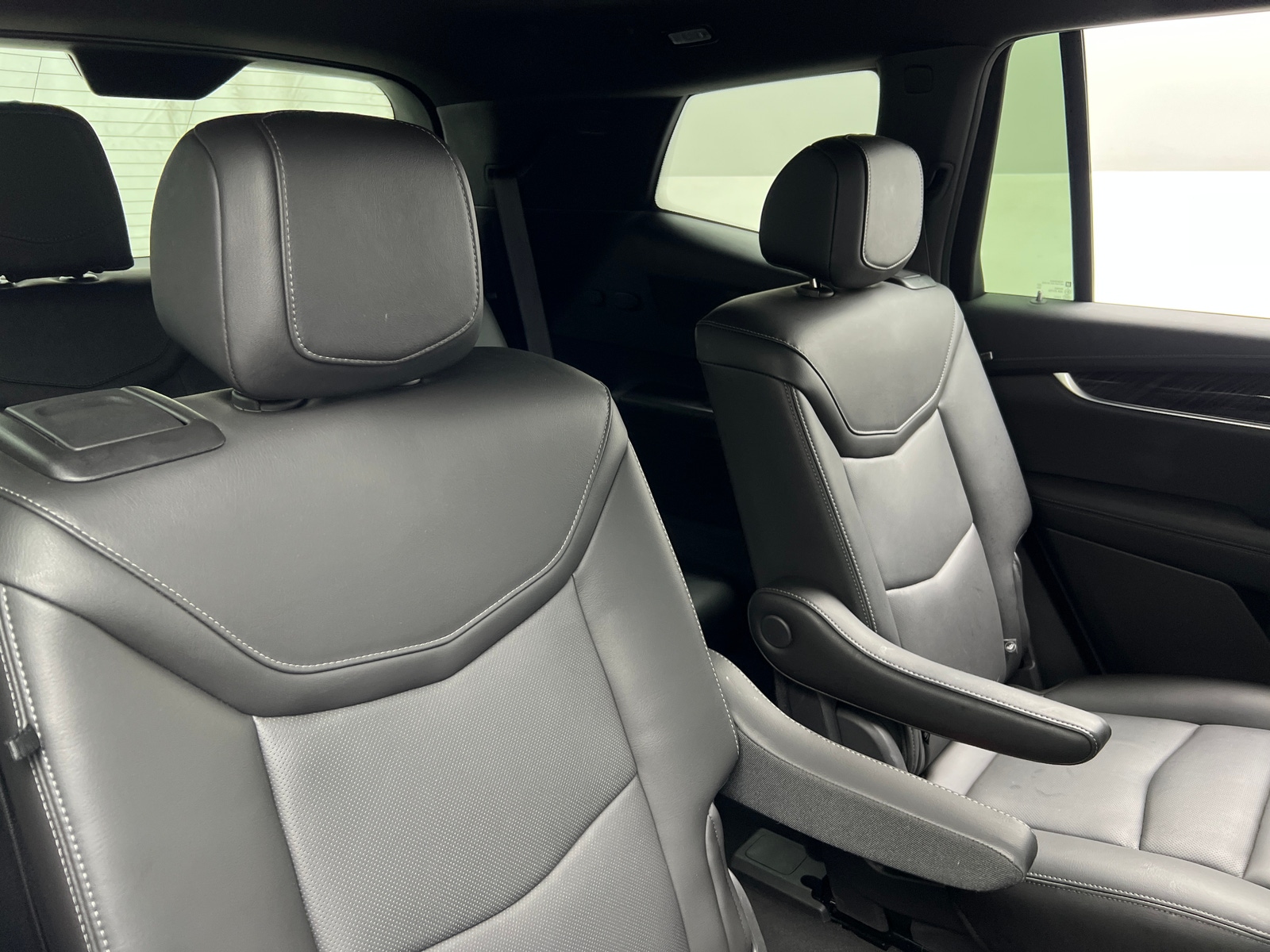 Thumbnail: 2025 Cadillac XT6 - 5