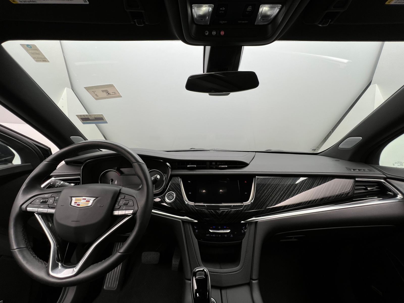 Thumbnail: 2025 Cadillac XT6 - 2