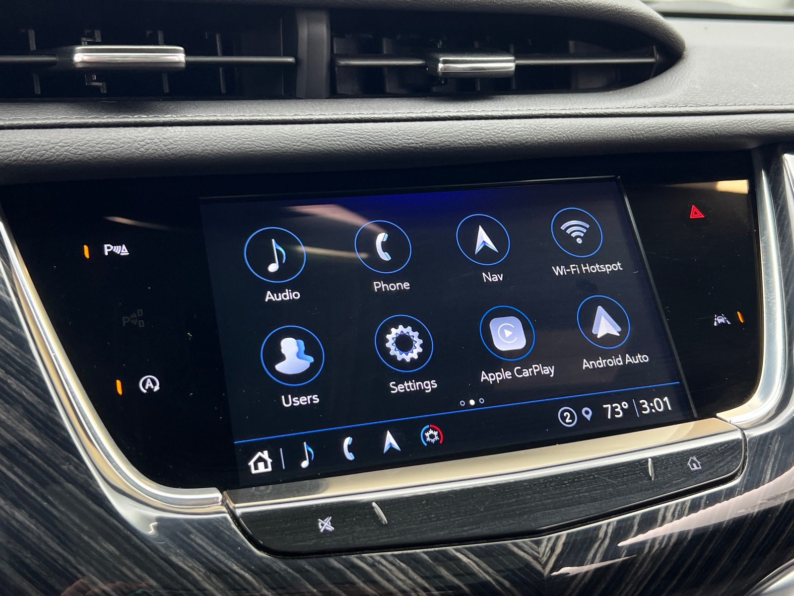 Thumbnail: 2025 Cadillac XT6 - 3