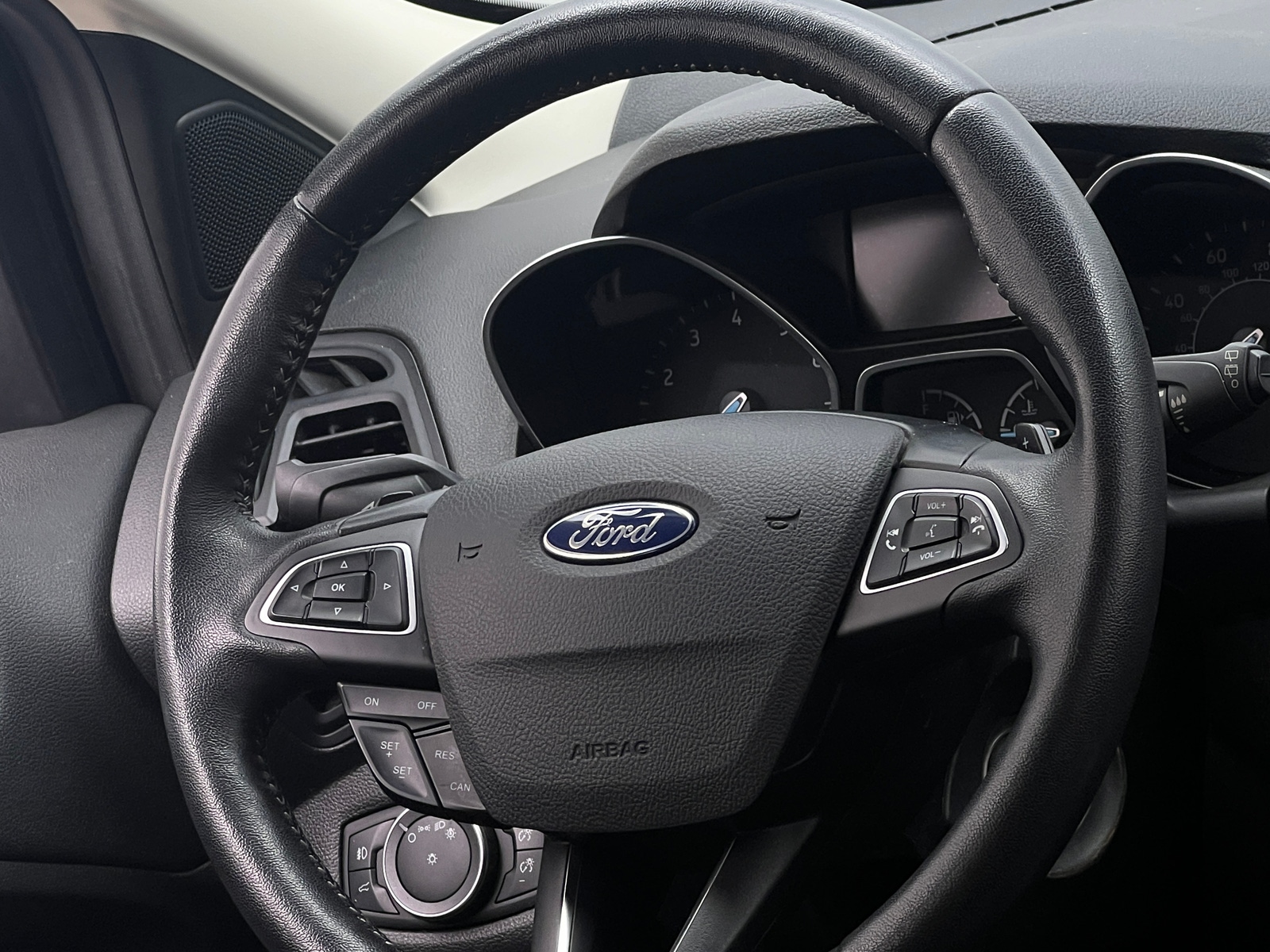 Thumbnail: 2018 Ford Escape - 5
