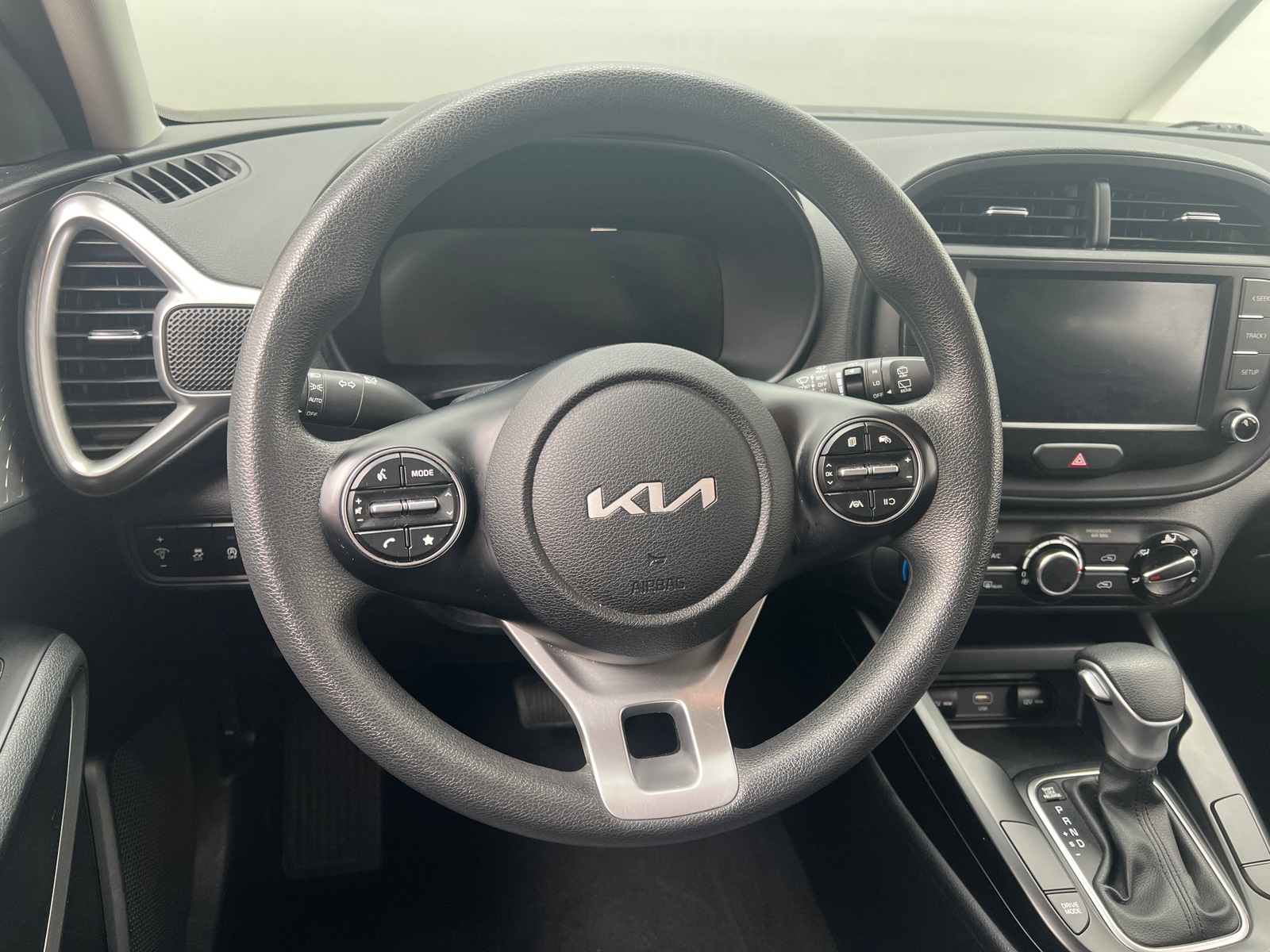 Thumbnail: 2023 Kia Soul - 5
