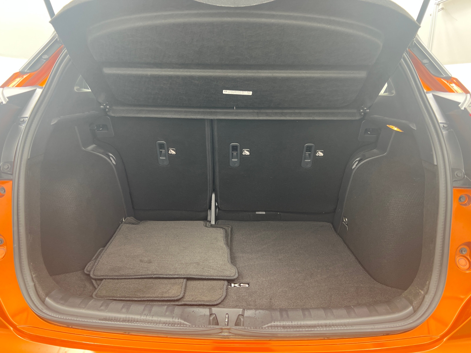 Thumbnail: 2024 Nissan Kicks - 7