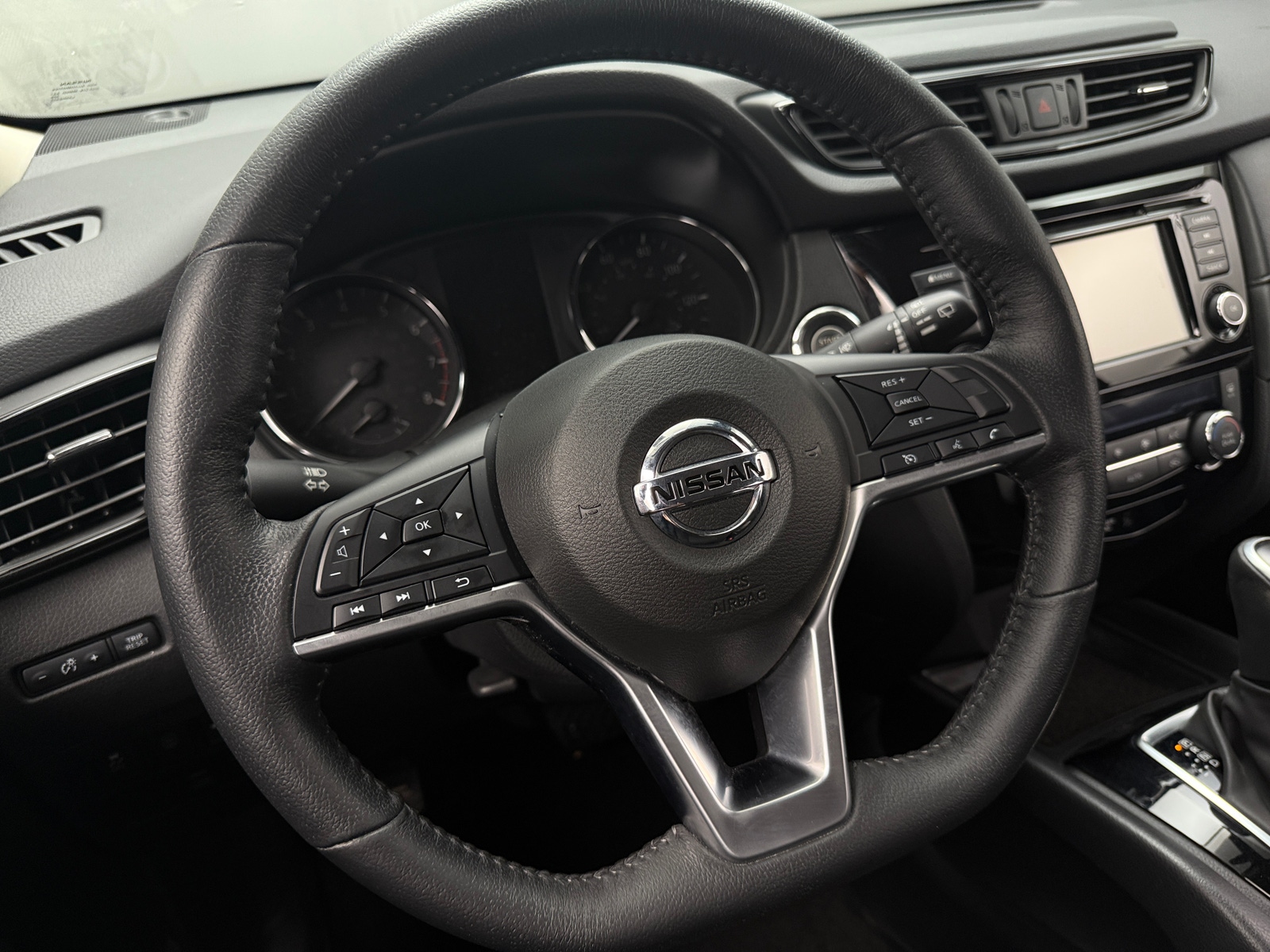 Thumbnail: 2020 Nissan Rogue - 5