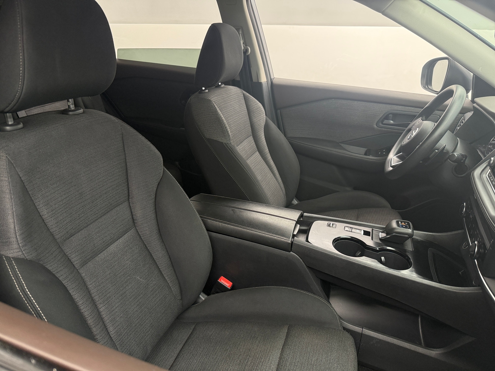 Thumbnail: 2021 Nissan Rogue - 2