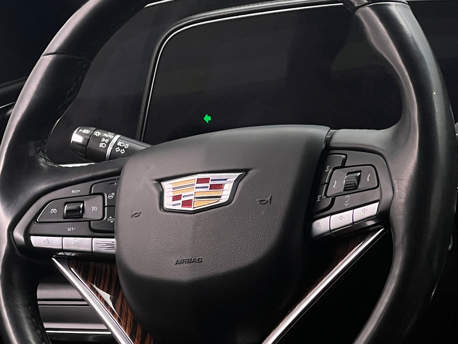 Thumbnail: 2021 Cadillac Escalade - 4