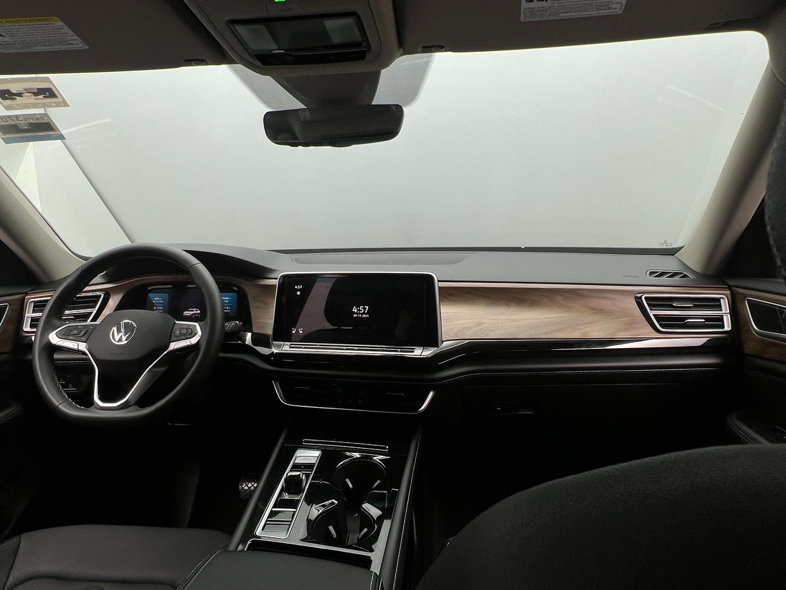 Thumbnail: 2024 Volkswagen Atlas - 2