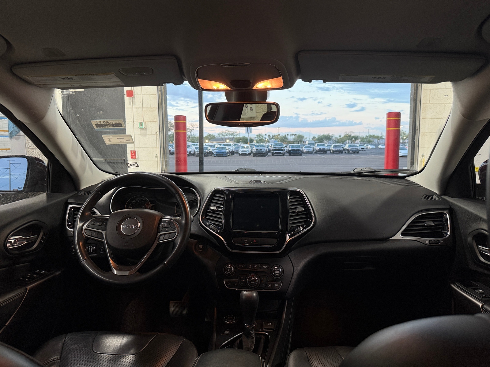 Thumbnail: 2019 Jeep Cherokee - 2