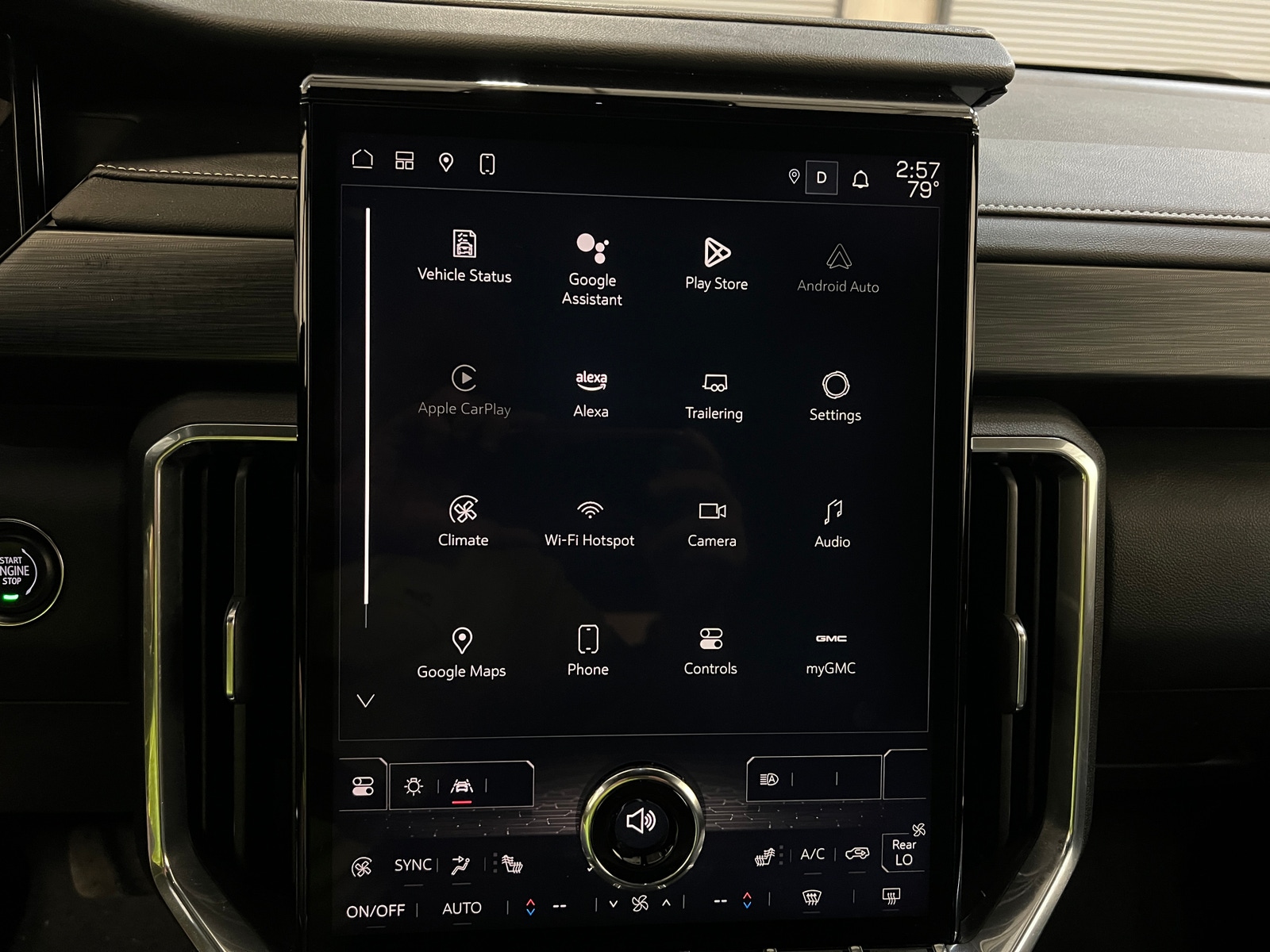 Thumbnail: 2025 GMC Acadia - 4