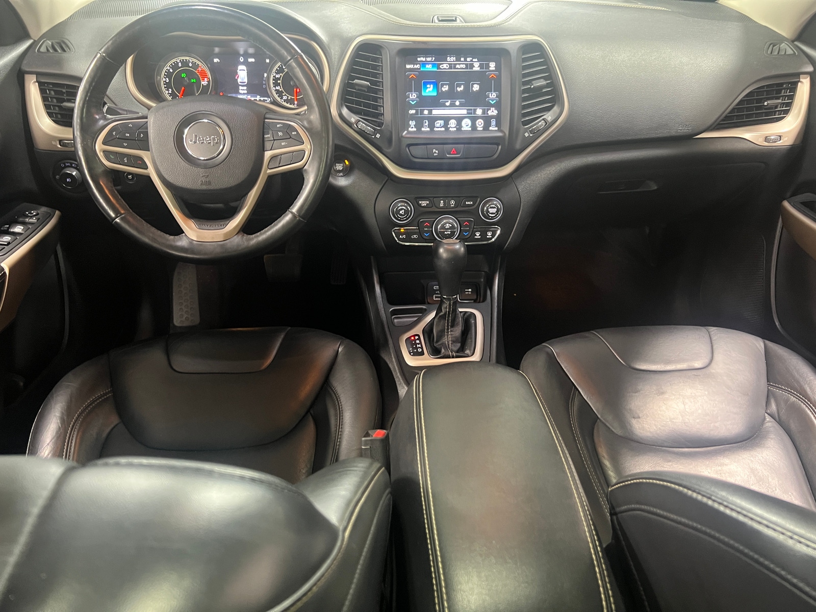 Thumbnail: 2018 Jeep Cherokee - 2