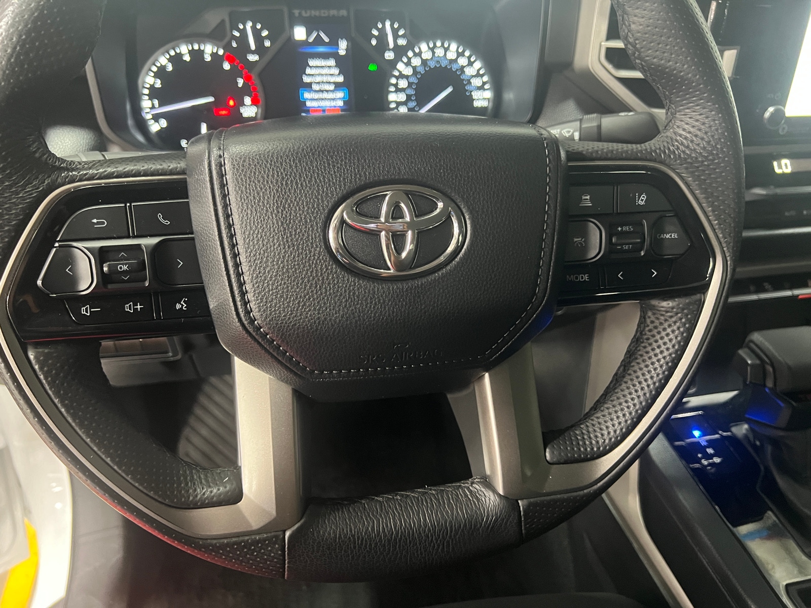 Thumbnail: 2024 Toyota Tundra - 5