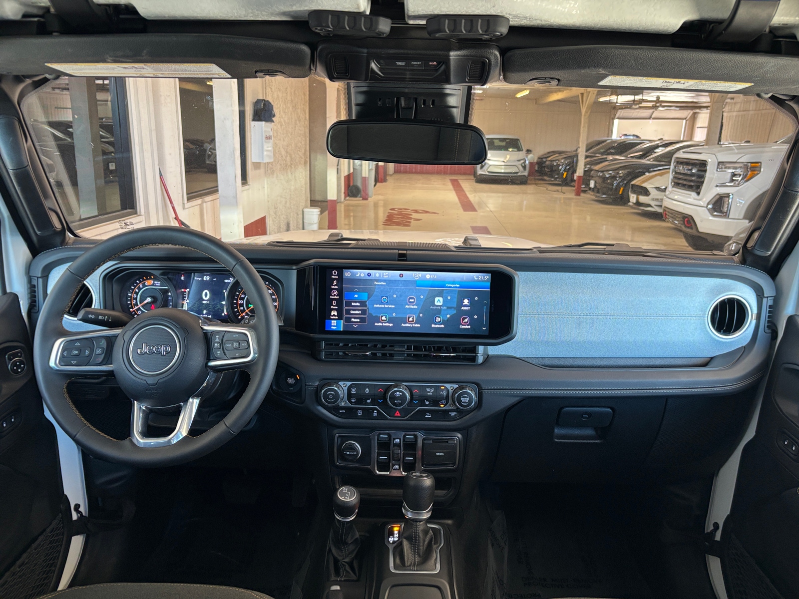 Thumbnail: 2025 Jeep Wrangler - 3