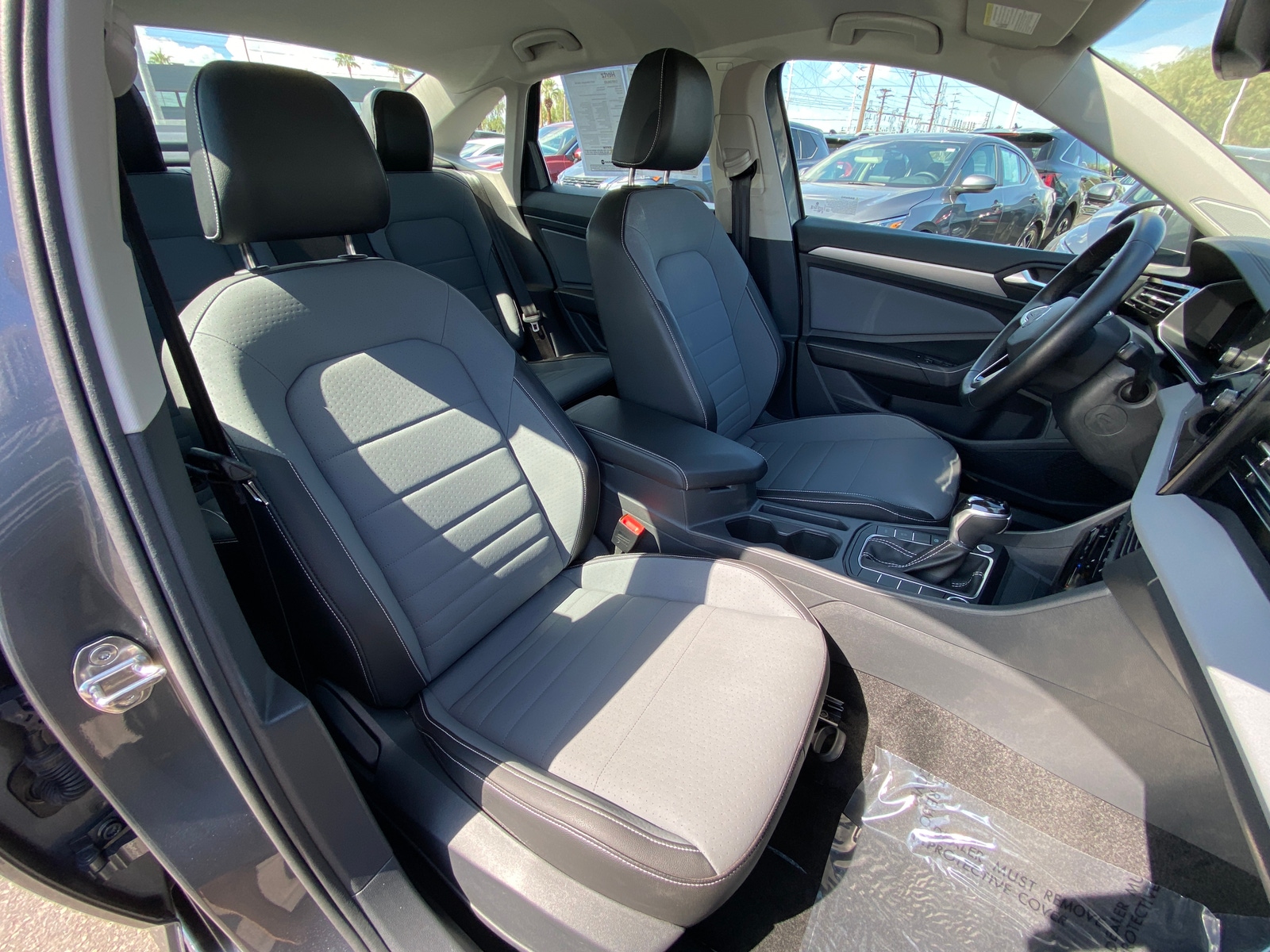 Thumbnail: 2025 Volkswagen Jetta - 2