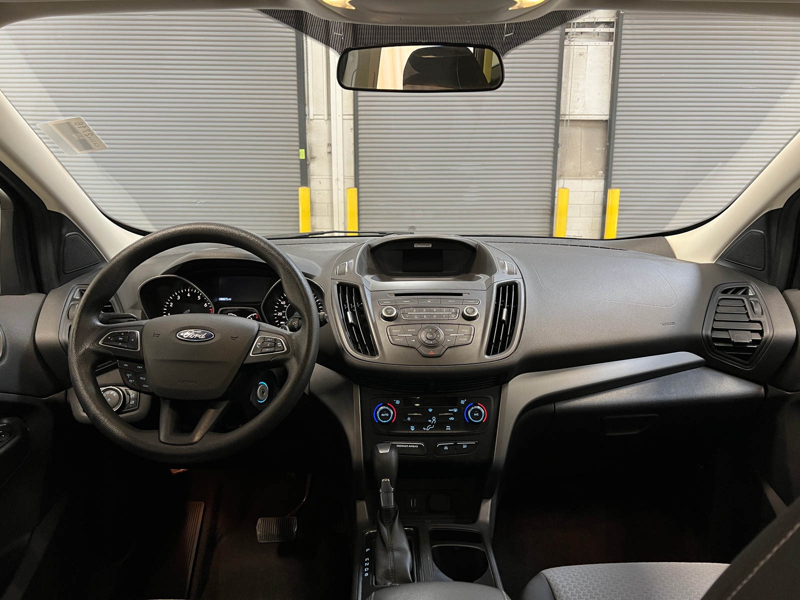 Thumbnail: 2017 Ford Escape - 3