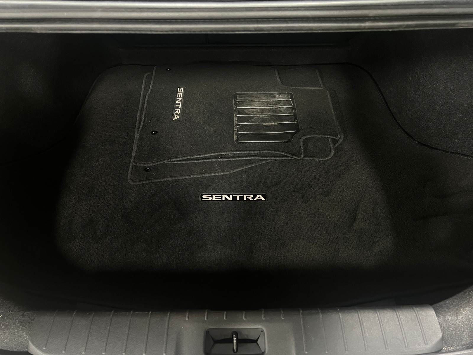 Thumbnail: 2024 Nissan Sentra - 6