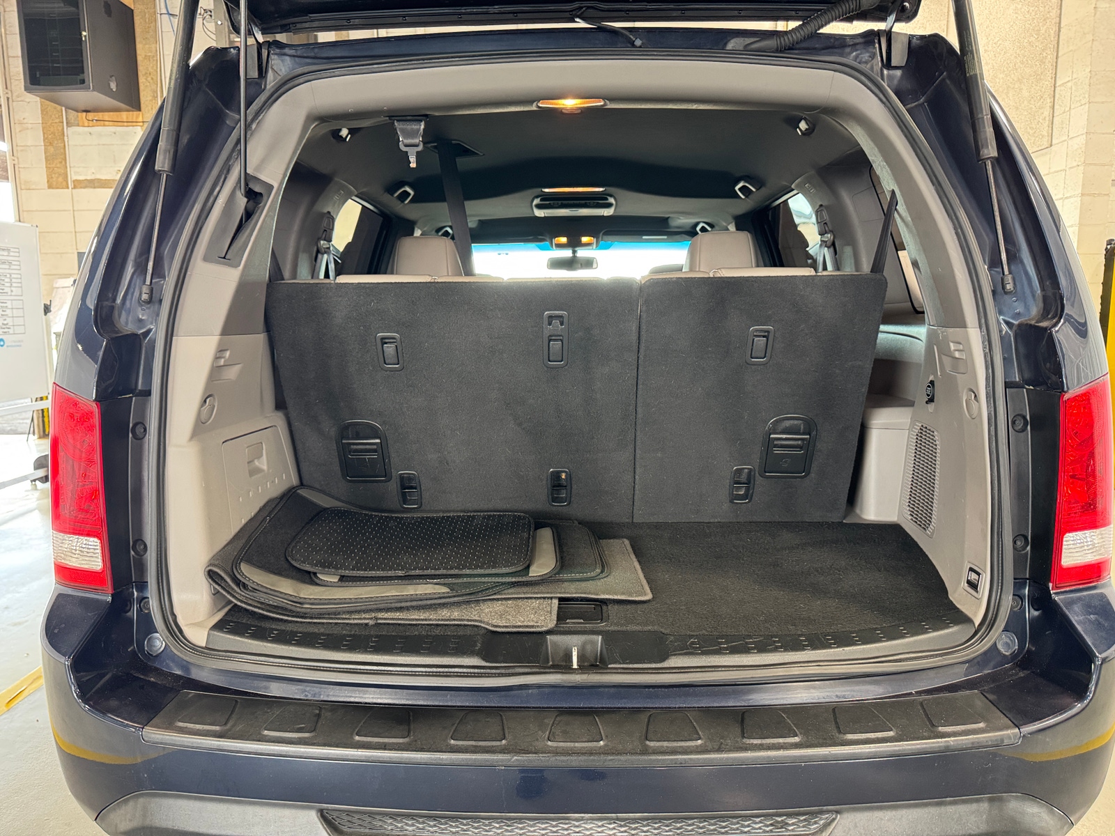 Thumbnail: 2012 Honda Pilot - 6