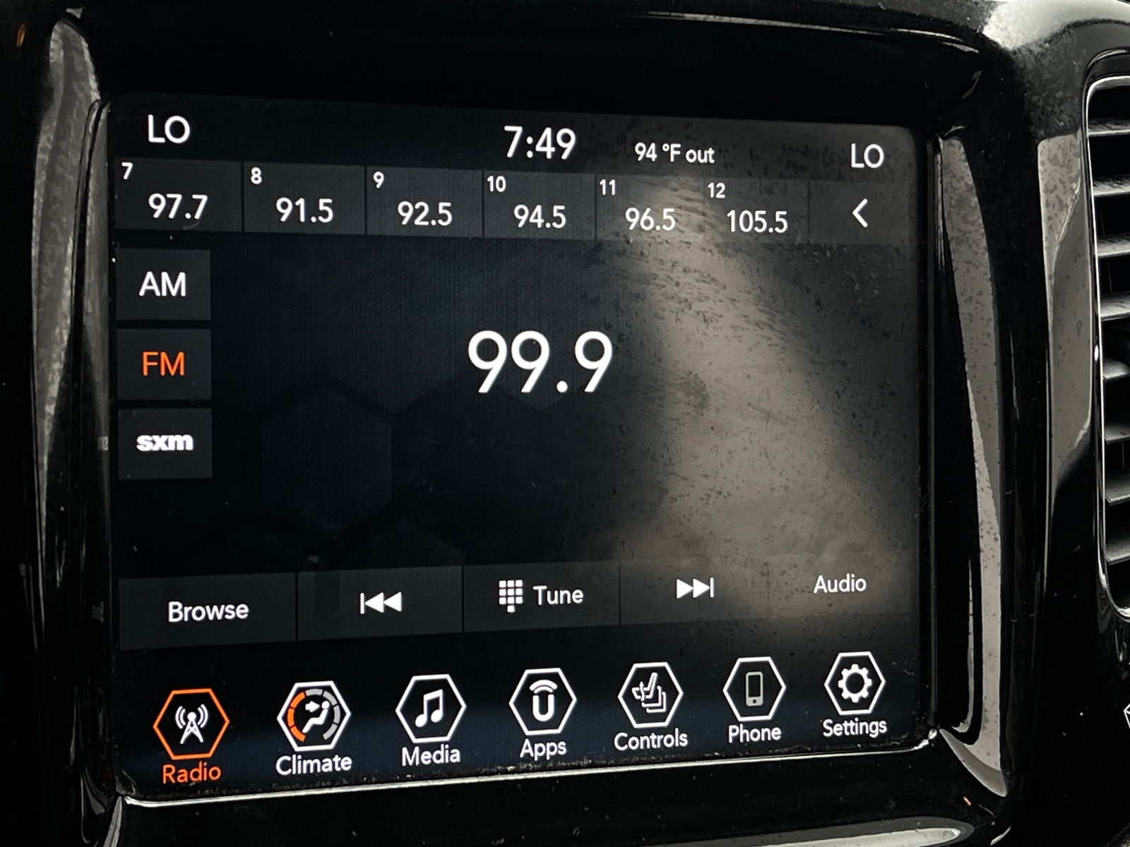 Thumbnail: 2019 Jeep Compass - 3