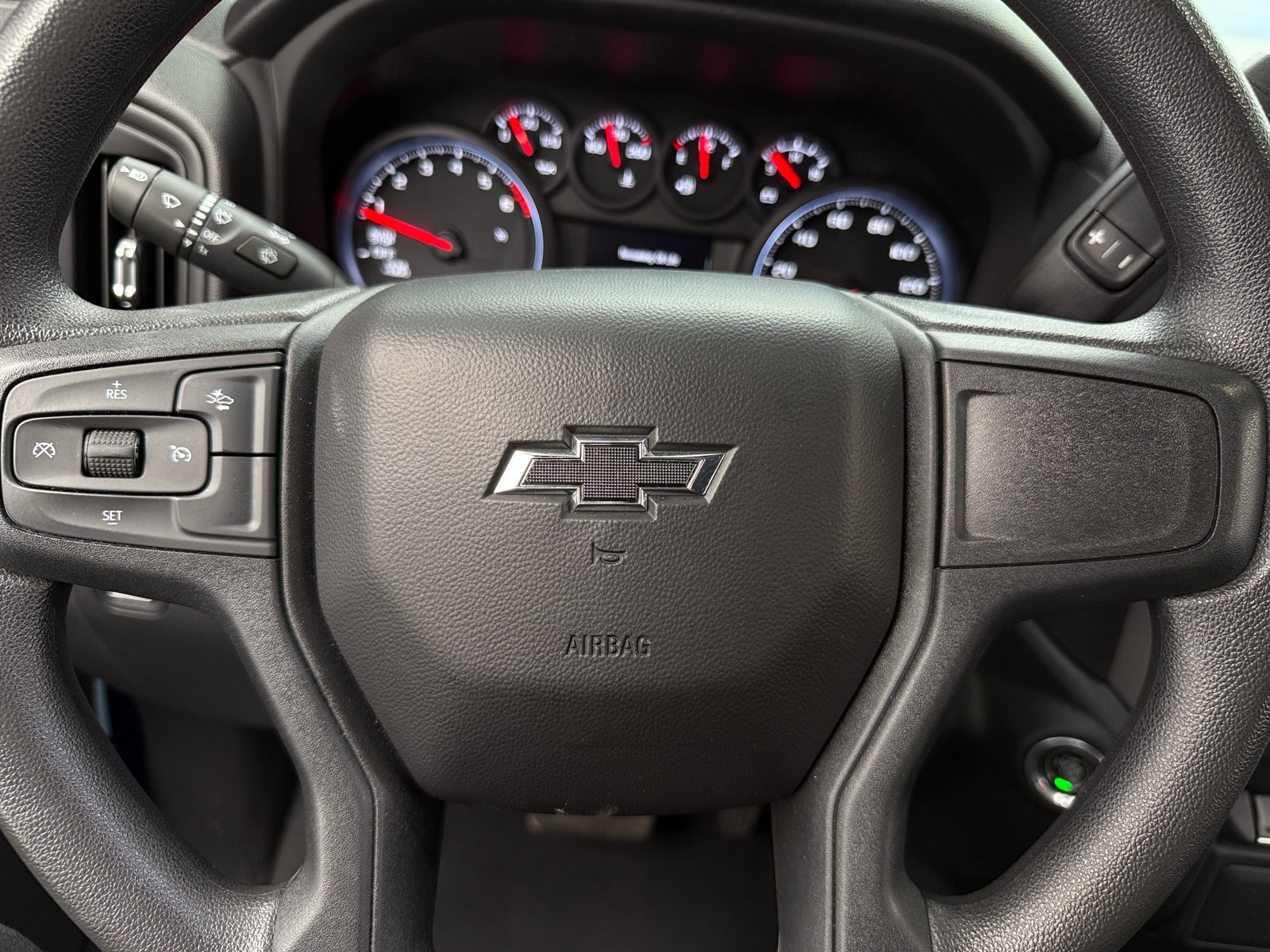 Thumbnail: 2022 Chevrolet Silverado 1500 - 5
