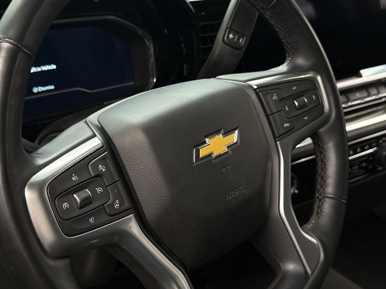 Thumbnail: 2023 Chevrolet Silverado 1500 - 5